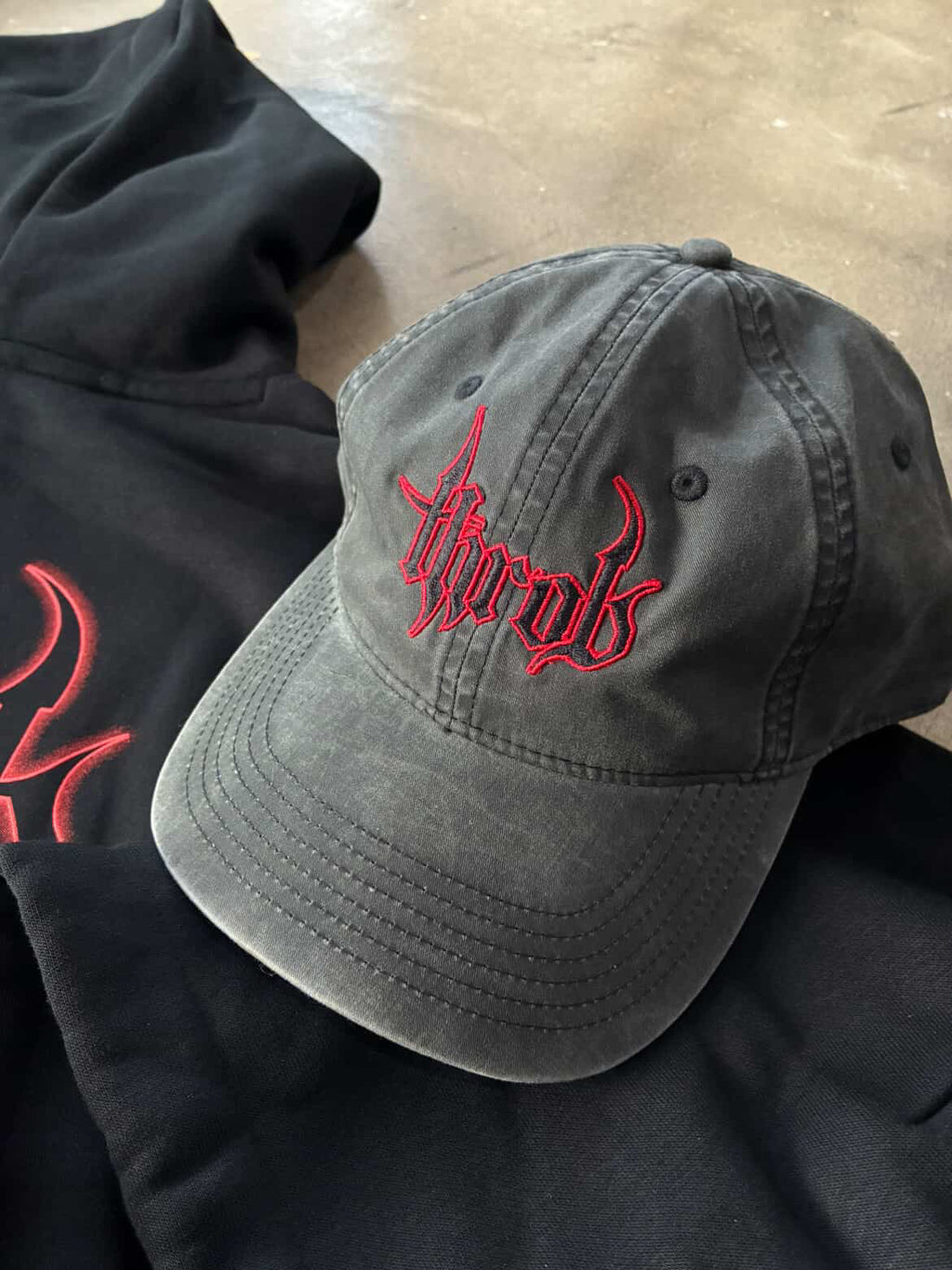 THROBBERS ESSENTIAL DAD CAP